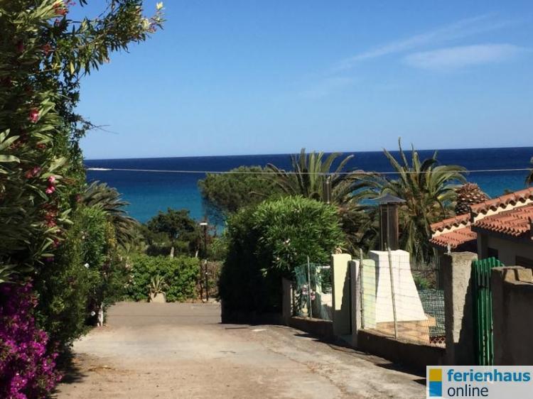 Ferienhaus in SUED SARDINIEN, Costa Rei Villen direkt am Strand - Costa Rei Monte Nai - Toplage ...