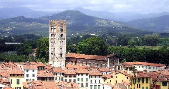 ITALY - TUSCANY COUNTRYSIDE - Lucca